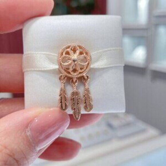 Pandora Rose Gold Spiritual Dreamcatcher Charm - Picture 3 of 4
